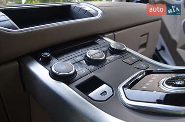 Позашляховик / Кросовер Land Rover Range Rover Evoque 2015 в 