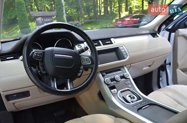 Позашляховик / Кросовер Land Rover Range Rover Evoque 2015 в 