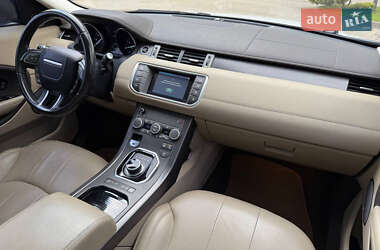 Внедорожник / Кроссовер Land Rover Range Rover Evoque 2017 в 