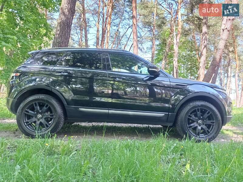 Внедорожник / Кроссовер Land Rover Range Rover Evoque 2013 в 