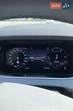 Внедорожник / Кроссовер Land Rover Range Rover Evoque 2020 в 