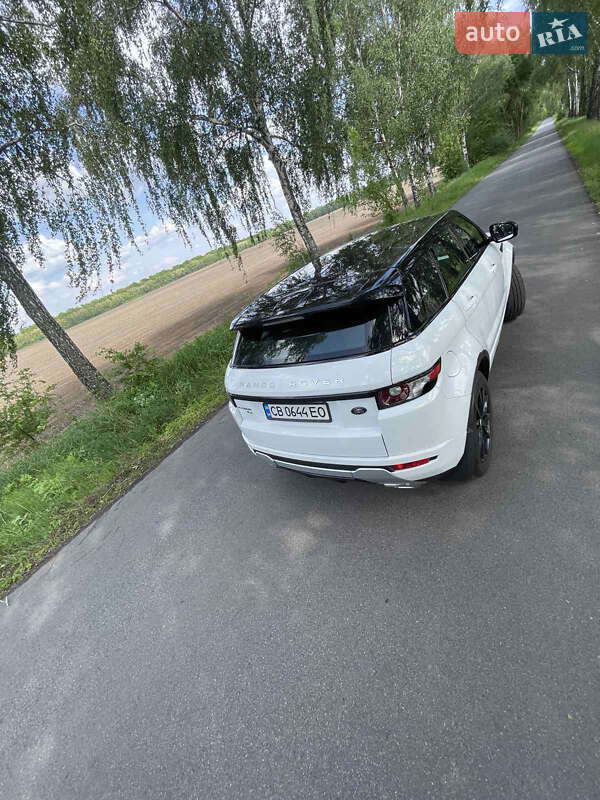 Внедорожник / Кроссовер Land Rover Range Rover Evoque 2013 в Мене