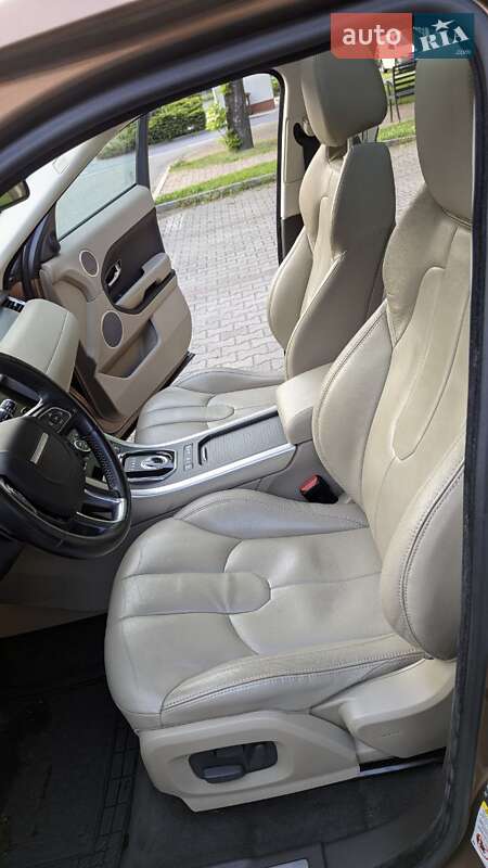 Внедорожник / Кроссовер Land Rover Range Rover Evoque 2014 в Виннице