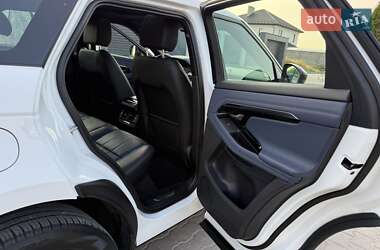 Внедорожник / Кроссовер Land Rover Range Rover Evoque 2021 в 