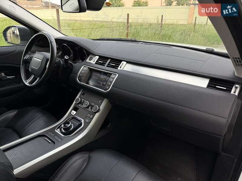 Внедорожник / Кроссовер Land Rover Range Rover Evoque 2017 в Киеве