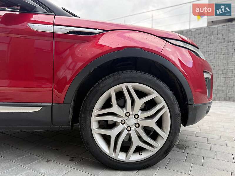Внедорожник / Кроссовер Land Rover Range Rover Evoque 2017 в Луцке
