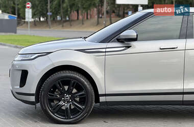 Внедорожник / Кроссовер Land Rover Range Rover Evoque 2019 в 