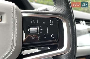Внедорожник / Кроссовер Land Rover Range Rover Evoque 2021 в 