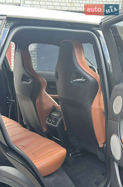 Внедорожник / Кроссовер Land Rover Range Rover Evoque 2015 в 