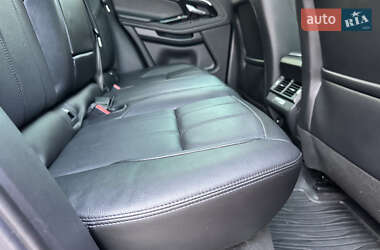 Внедорожник / Кроссовер Land Rover Range Rover Evoque 2019 в 