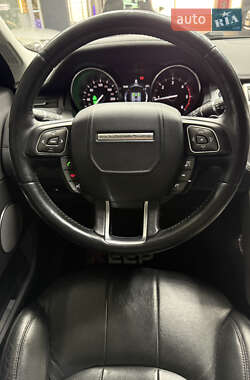 Внедорожник / Кроссовер Land Rover Range Rover Evoque 2017 в 