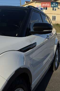 Внедорожник / Кроссовер Land Rover Range Rover Evoque 2012 в 
