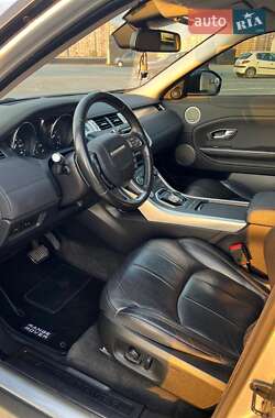 Внедорожник / Кроссовер Land Rover Range Rover Evoque 2015 в 