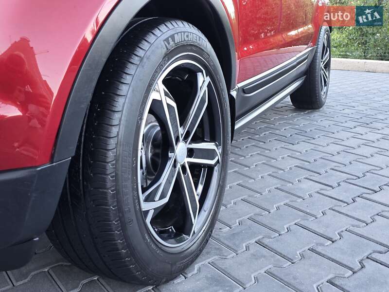 Позашляховик / Кросовер Land Rover Range Rover Evoque 2012 в Хмельницькому