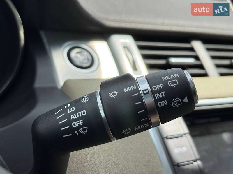 Позашляховик / Кросовер Land Rover Range Rover Evoque 2015 в Рівному