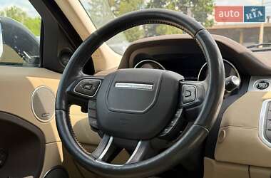 Внедорожник / Кроссовер Land Rover Range Rover Evoque 2015 в 