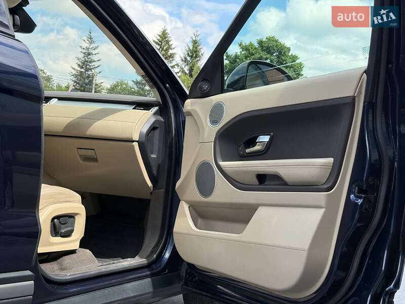 Позашляховик / Кросовер Land Rover Range Rover Evoque 2015 в Рівному