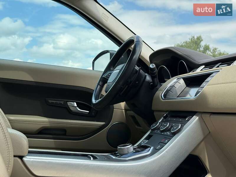 Позашляховик / Кросовер Land Rover Range Rover Evoque 2015 в Рівному