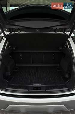 Внедорожник / Кроссовер Land Rover Range Rover Evoque 2019 в 