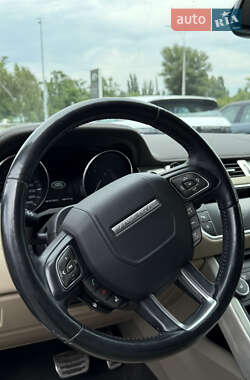 Внедорожник / Кроссовер Land Rover Range Rover Evoque 2015 в 