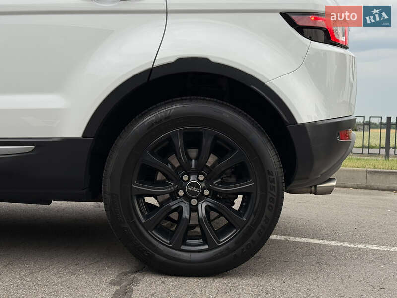 Внедорожник / Кроссовер Land Rover Range Rover Evoque 2016 в Киеве