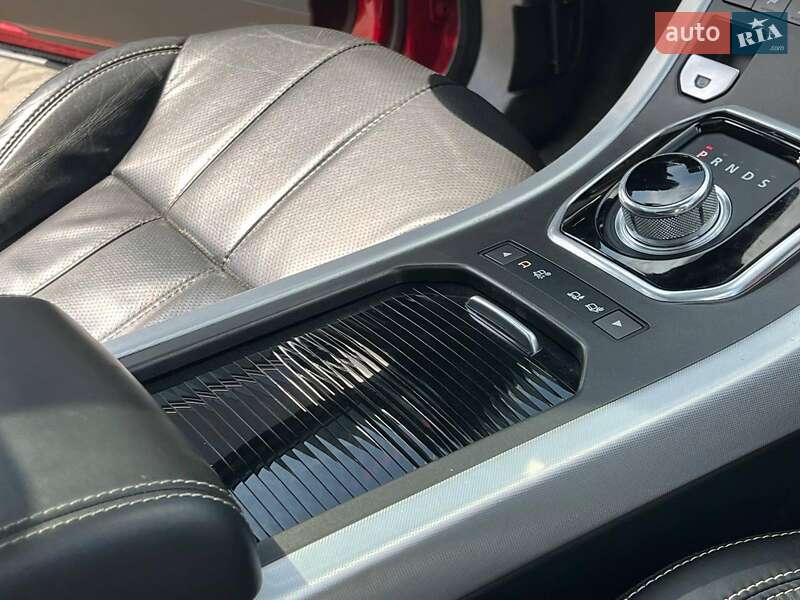 Внедорожник / Кроссовер Land Rover Range Rover Evoque 2014 в Львове
