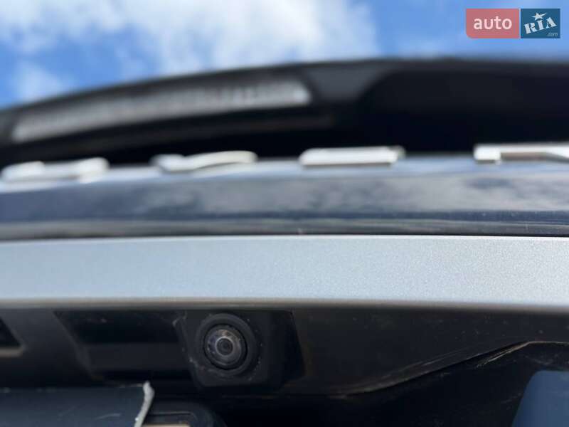 Позашляховик / Кросовер Land Rover Range Rover Evoque 2014 в Рівному