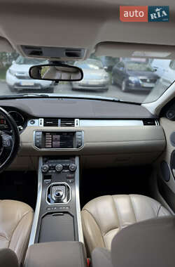 Внедорожник / Кроссовер Land Rover Range Rover Evoque 2013 в 