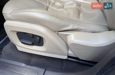 Внедорожник / Кроссовер Land Rover Range Rover Evoque 2013 в 