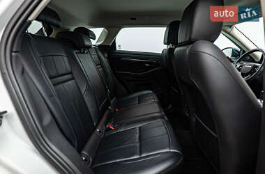 Позашляховик / Кросовер Land Rover Range Rover Evoque 2021 в 