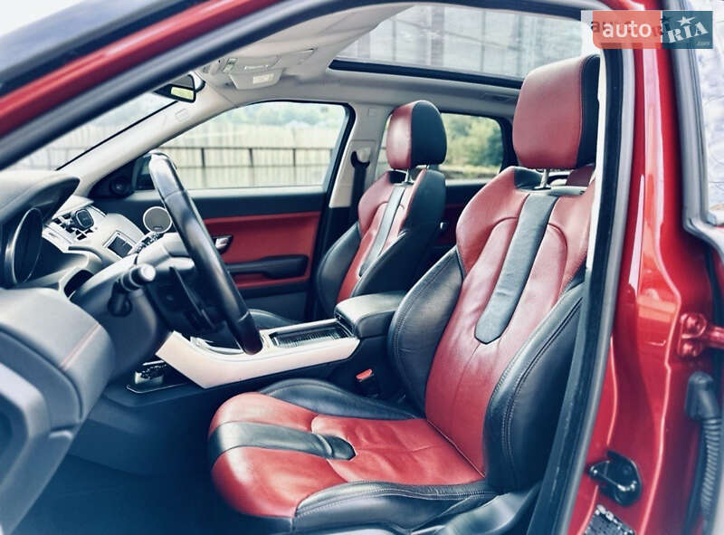 Внедорожник / Кроссовер Land Rover Range Rover Evoque 2014 в Ровно