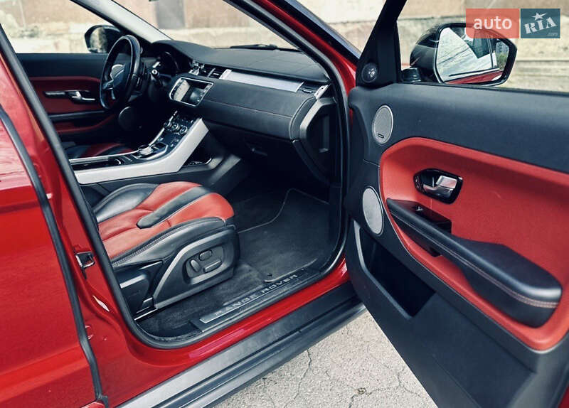 Внедорожник / Кроссовер Land Rover Range Rover Evoque 2014 в Ровно