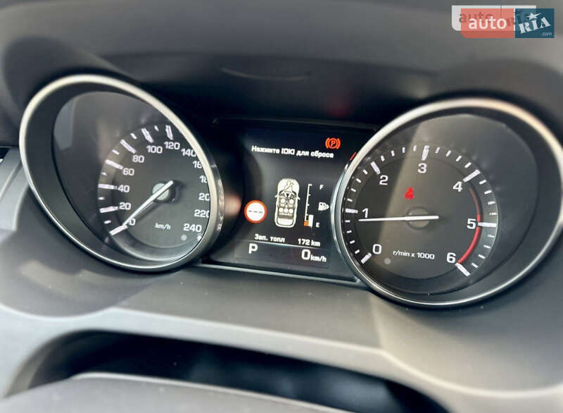 Внедорожник / Кроссовер Land Rover Range Rover Evoque 2014 в Ровно
