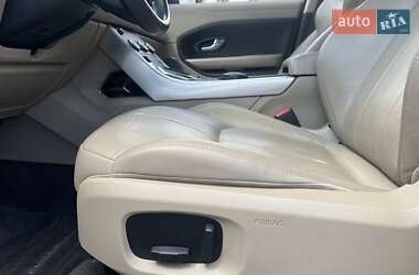 Внедорожник / Кроссовер Land Rover Range Rover Evoque 2016 в 
