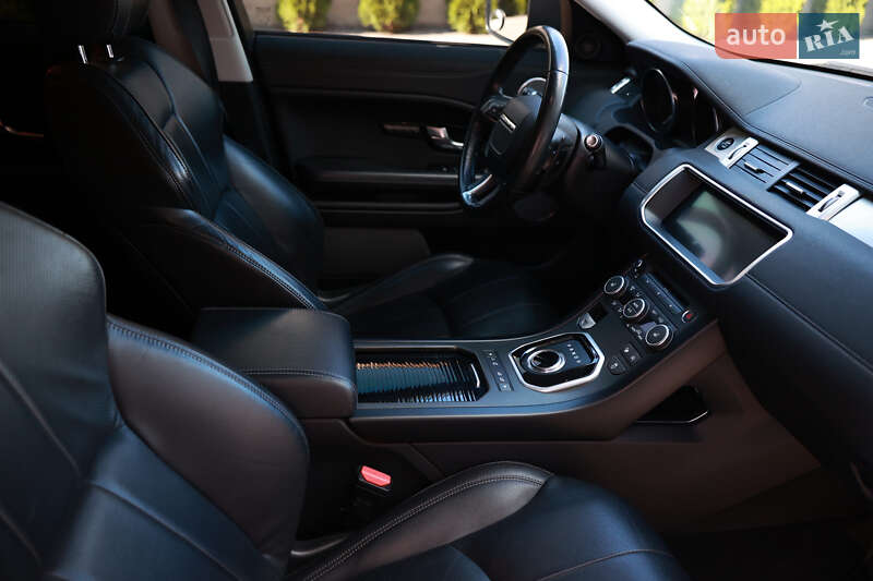 Внедорожник / Кроссовер Land Rover Range Rover Evoque 2017 в Тернополе