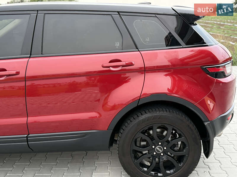 Внедорожник / Кроссовер Land Rover Range Rover Evoque 2015 в Черновцах