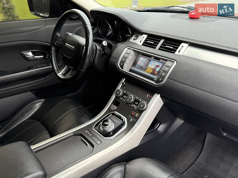 Внедорожник / Кроссовер Land Rover Range Rover Evoque 2015 в Черновцах