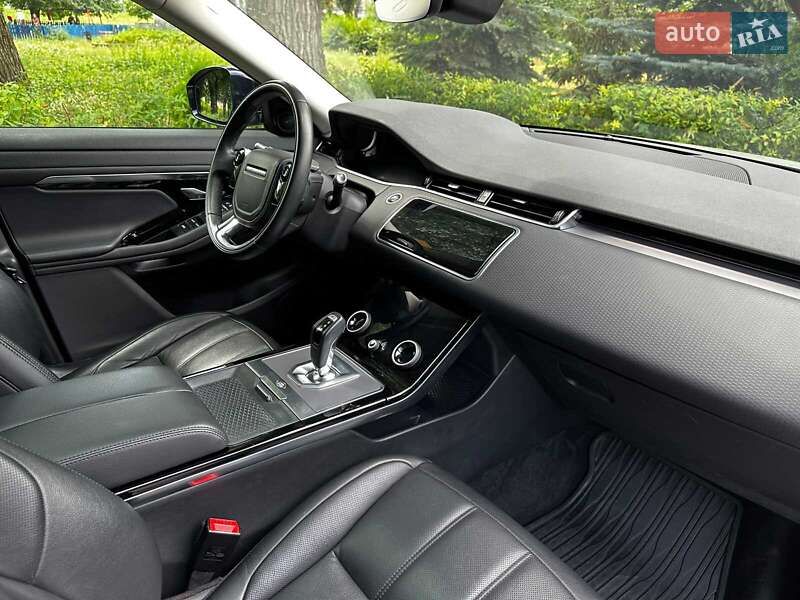 Внедорожник / Кроссовер Land Rover Range Rover Evoque 2019 в Киеве