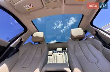 Внедорожник / Кроссовер Land Rover Range Rover Evoque 2014 в 