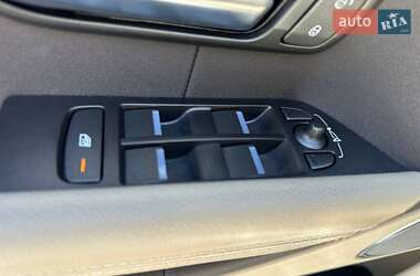 Внедорожник / Кроссовер Land Rover Range Rover Evoque 2014 в 