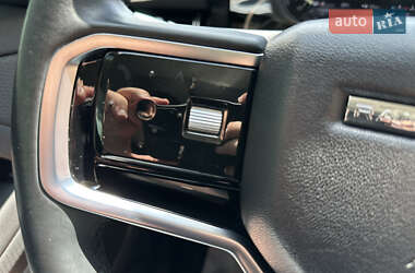 Внедорожник / Кроссовер Land Rover Range Rover Evoque 2022 в 