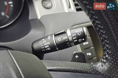 Внедорожник / Кроссовер Land Rover Range Rover Evoque 2013 в 