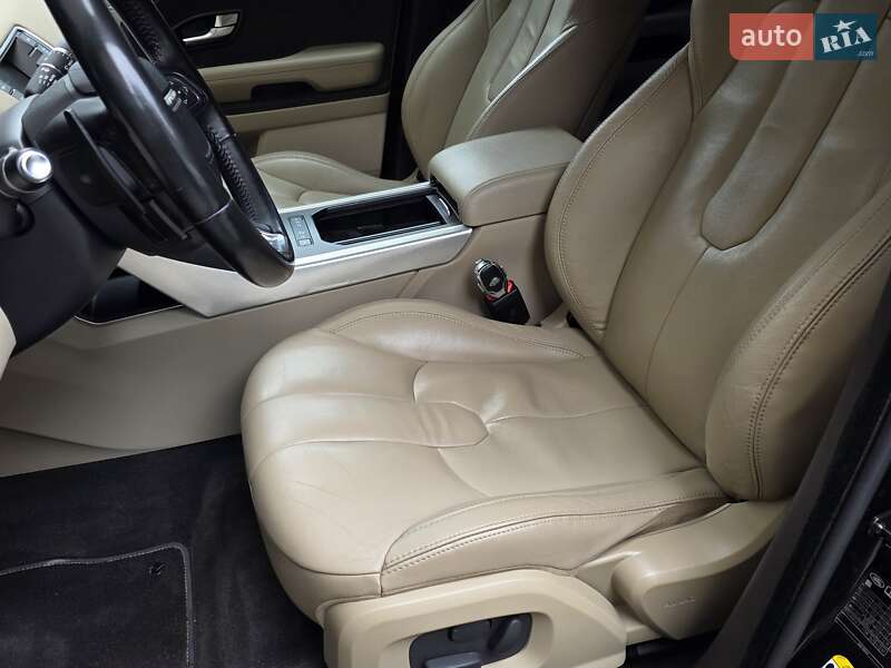 Позашляховик / Кросовер Land Rover Range Rover Evoque 2014 в Тернополі