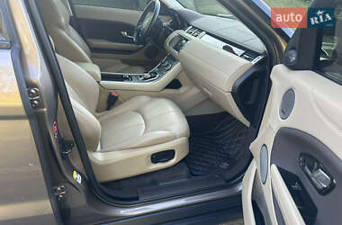 Внедорожник / Кроссовер Land Rover Range Rover Evoque 2015 в 