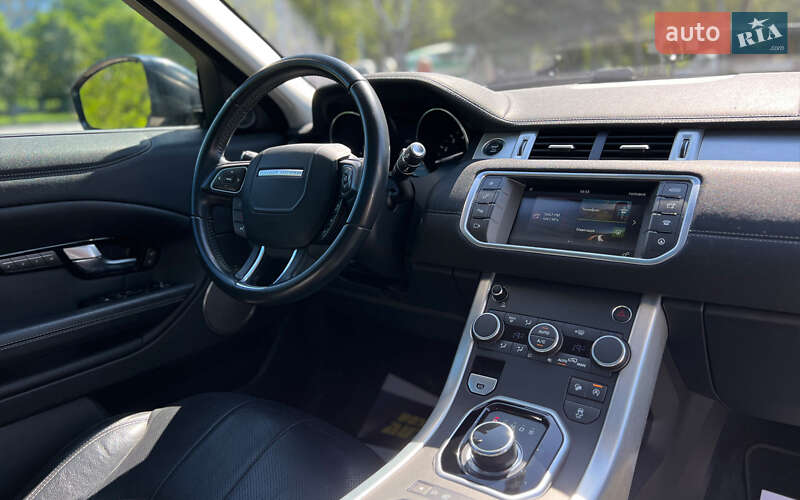 Внедорожник / Кроссовер Land Rover Range Rover Evoque 2017 в Львове