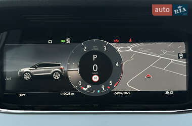 Внедорожник / Кроссовер Land Rover Range Rover Evoque 2024 в 