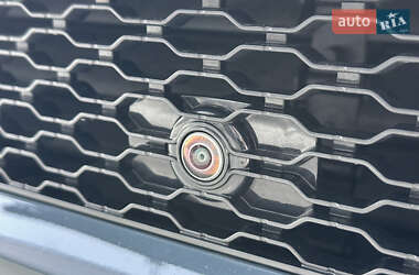 Внедорожник / Кроссовер Land Rover Range Rover Evoque 2024 в 