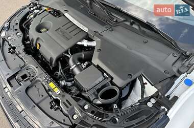 Внедорожник / Кроссовер Land Rover Range Rover Evoque 2024 в 