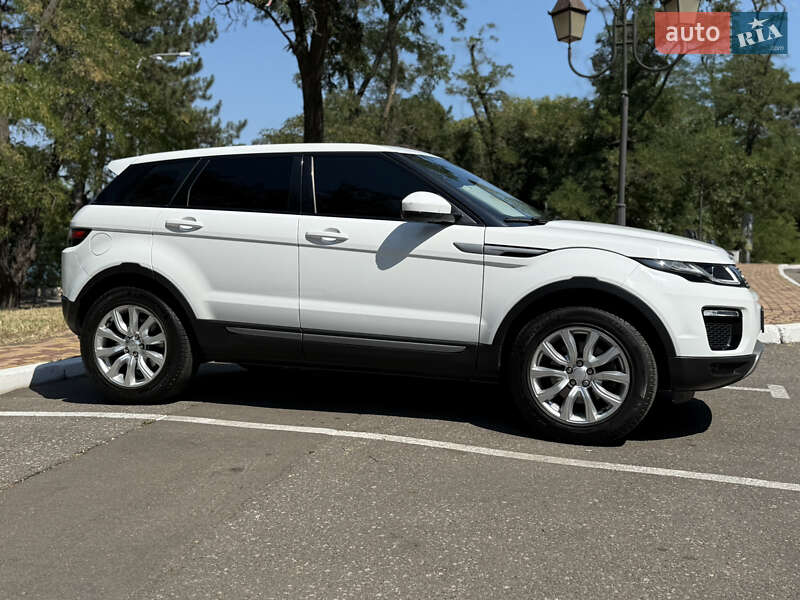 Внедорожник / Кроссовер Land Rover Range Rover Evoque 2017 в Одессе фото 6 Внедорожник / Кроссовер Land Rover Range Rover Evoque 2017 в Одессе