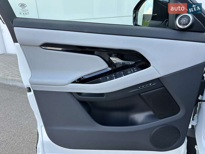 Внедорожник / Кроссовер Land Rover Range Rover Evoque 2024 в Киеве